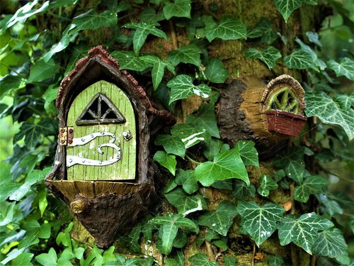 door  fairy garden  miniature