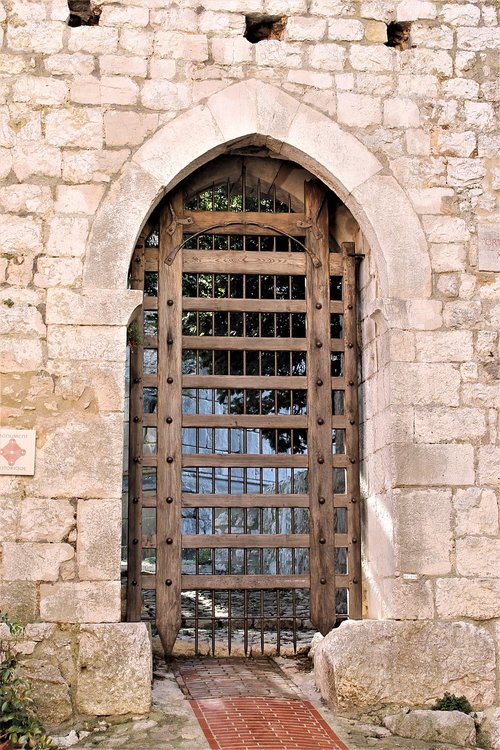 door  iron door  medieval door