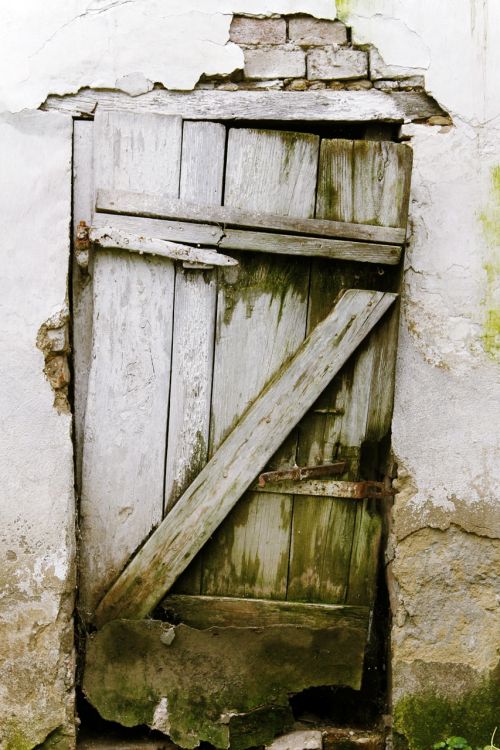 door old wooden