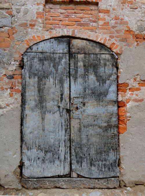 door ancient old port