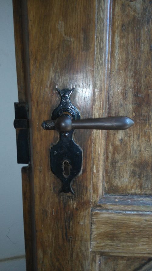 door knob castle metal