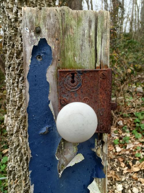 doorknob weathered knob