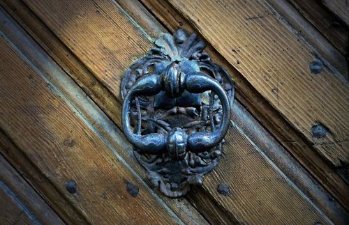 doorknocker door castle