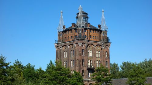 dordrecht historical center building