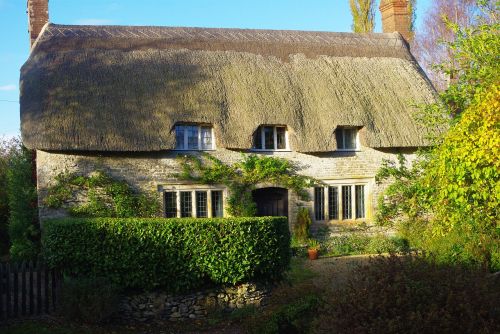 dorset cottage early evening