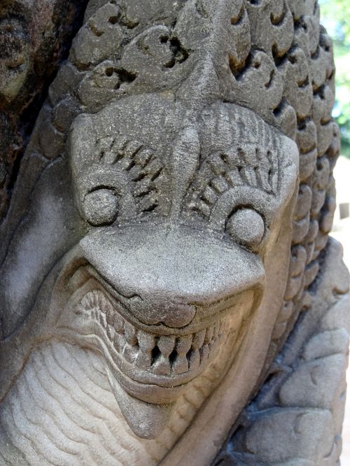 dragon cambodia temple