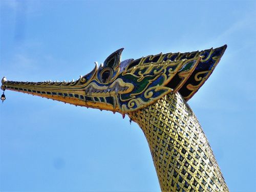 dragon's head temple thailand