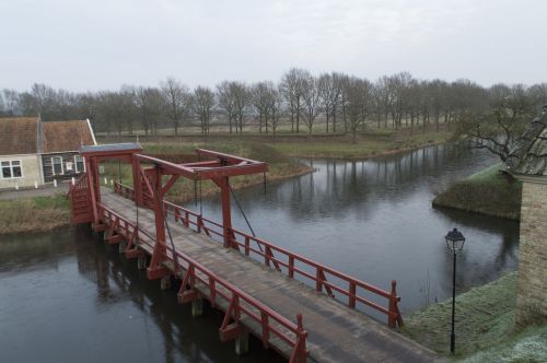 drawbridge bridge moat