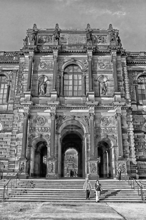 dresden germany building