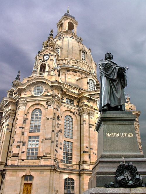 dresden frauenkirche martin luther