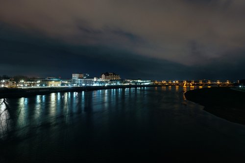 dresden  augustus bridge  elbe