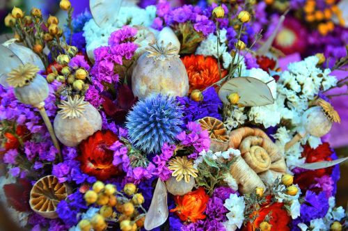 dried flower color wreath