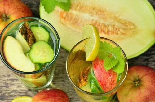 drink fruit water detox