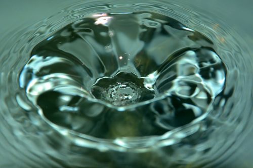 drop vortex water