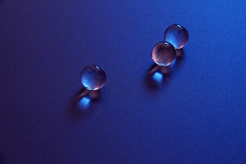 drop of water  water  polka dot