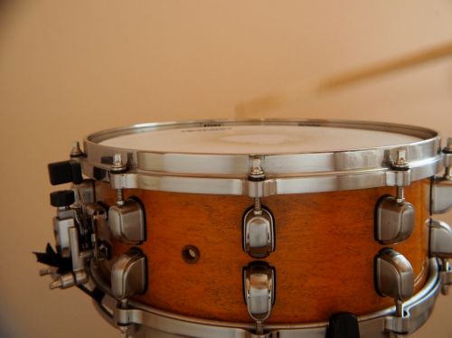 drums drum snare drum