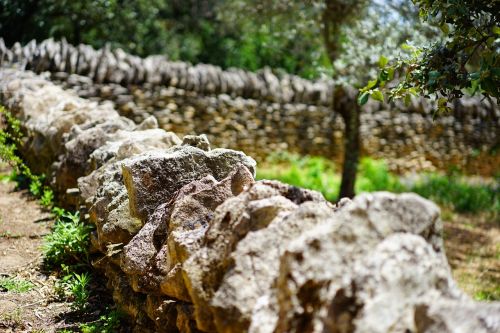 drywall dry stone wall wall