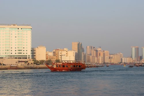 dubai  city  water