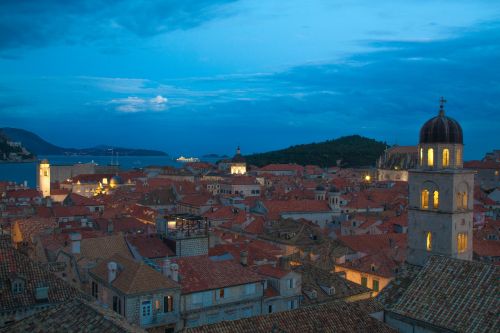 dubrovnik croatia dusk