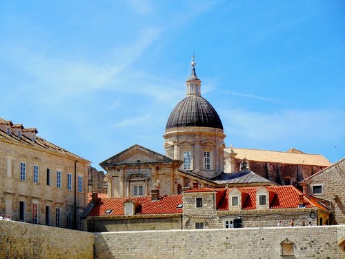 dubrovnik  croatia  old town