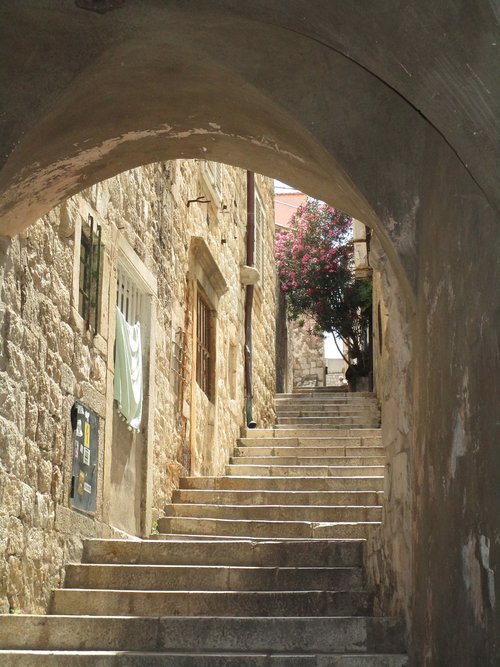 dubrovnik  alley  holiday