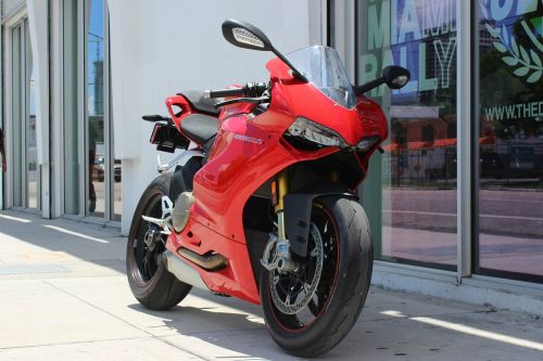 ducati motorcycle bike