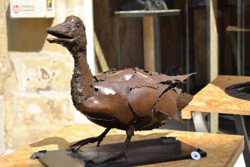 duck statue metal duck