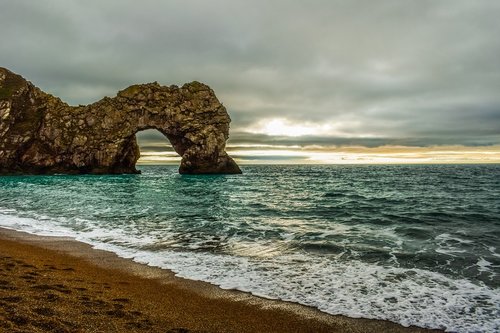 durdle door  beach  dorset