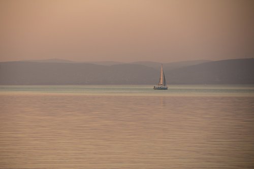 dusk  water  sailing