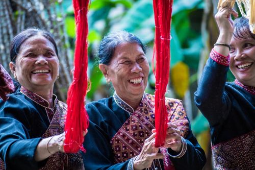 dyed silk kalasin thailand