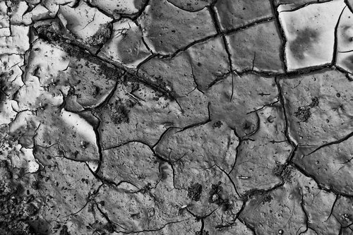 earth  dry  drought