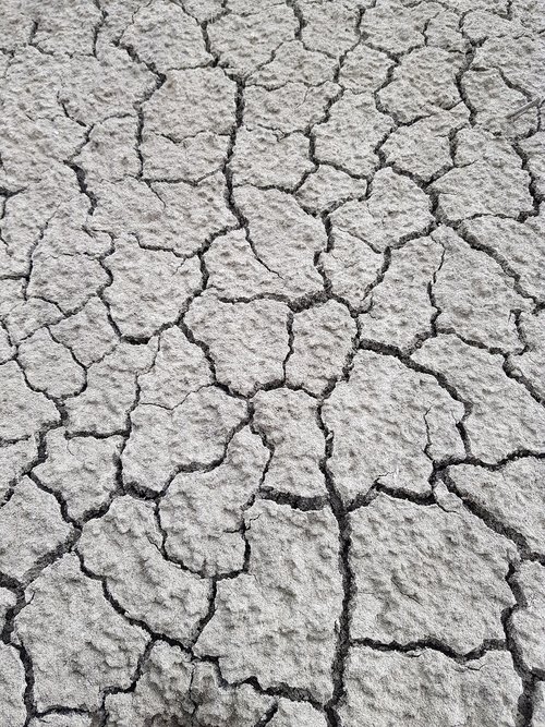 earth  drought  desert