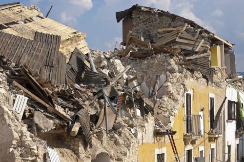 earthquake rubble collapse