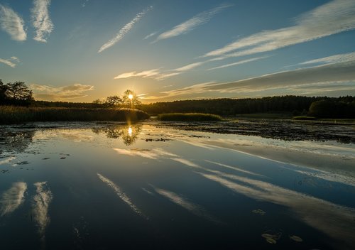 east słonca  lake  water