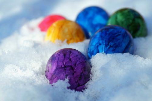 easter eggs color