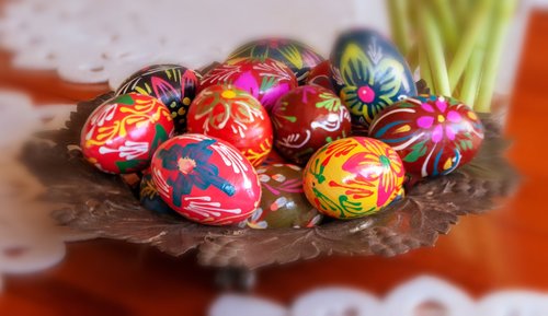 easter  easter holidays  the tradition of