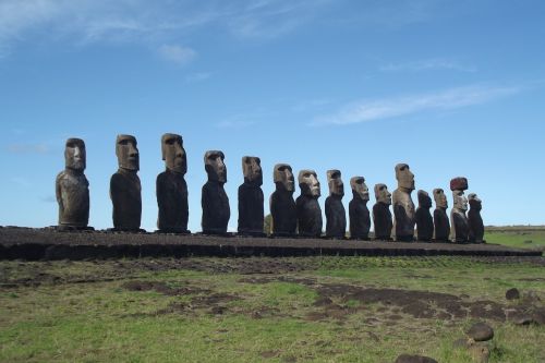 easter island rapa nui moai