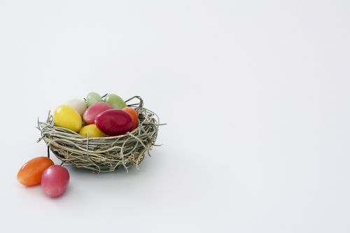 easter nest nest sugar eggs