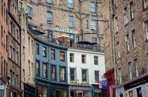 edinburgh victoria street old town