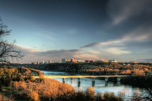 edmonton canada bridge