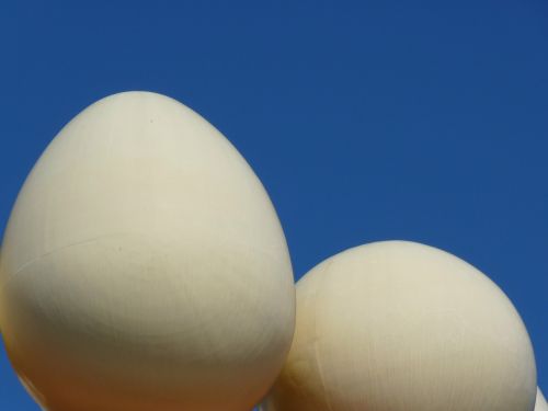 egg ball museum