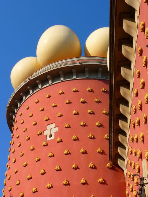 egg ball building