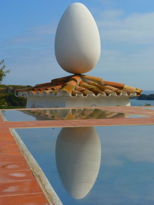 egg roof mirroring