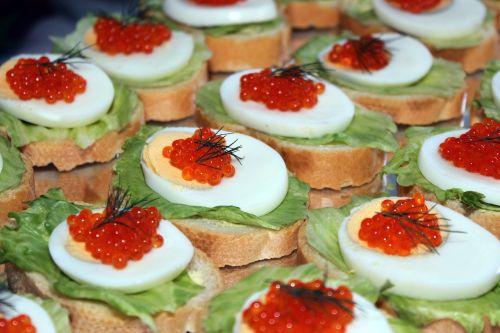 egg caviar salad