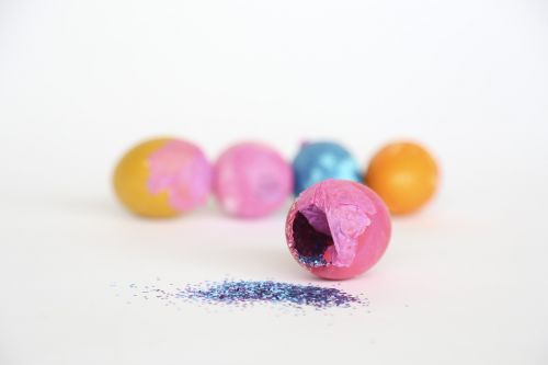 eggs easter confetti