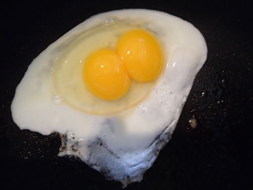 eggs frying pan double eggs