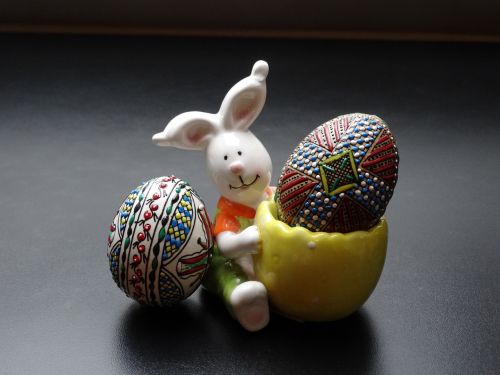 eggs easter rabbit