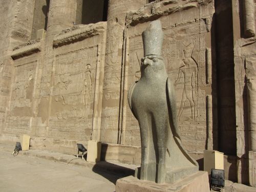 egypt horus old