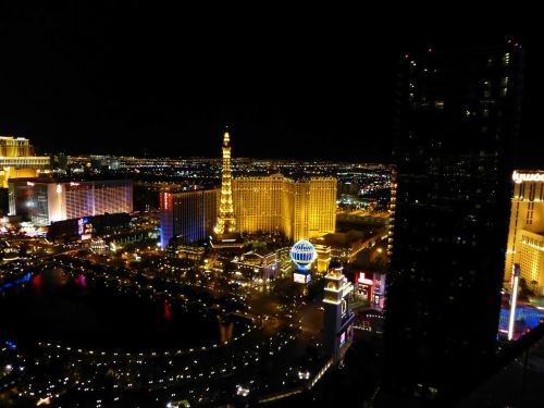 eiffel tower vegas