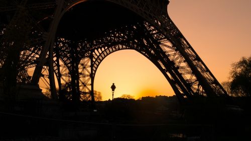 eiffel tower paris france